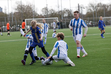 260314 Esmee - UVS JO11-5 - FCO MO11-1