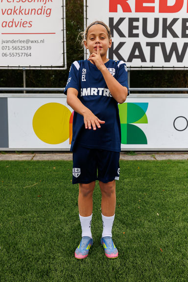 251006 Esmee - FCO JO11-2 nieuwe tenues