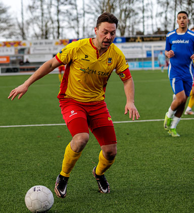 Valken '68 - Voorschoten '97: 1 - 2